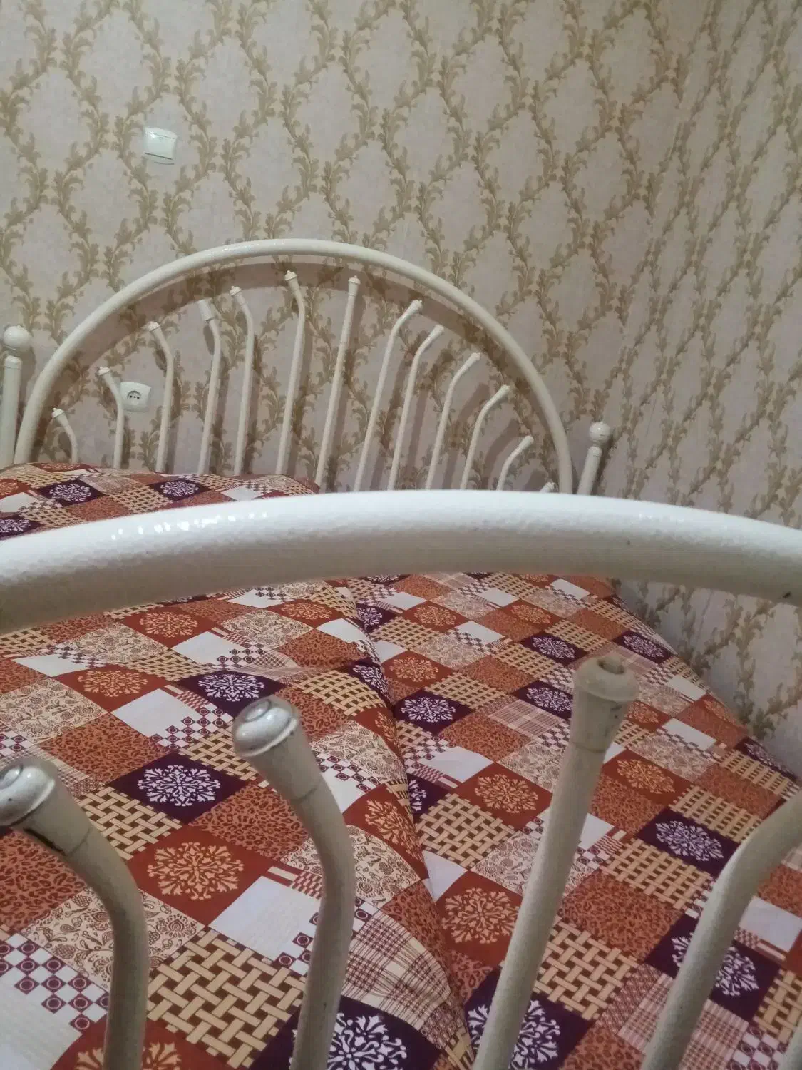 تخت خواب|تخت و سرویس خواب|تربتحیدریه, حسنی بالا|دیوار