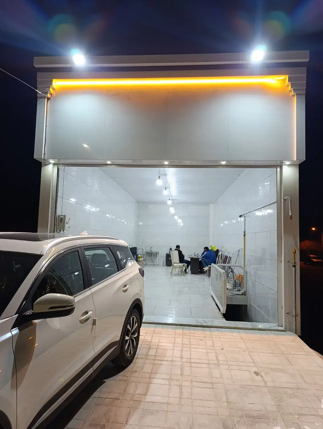 فروش مغازه تجاری حاشیه خیابان اصلی خوسف|فروش مغازه و غرفه|خوسف, |دیوار