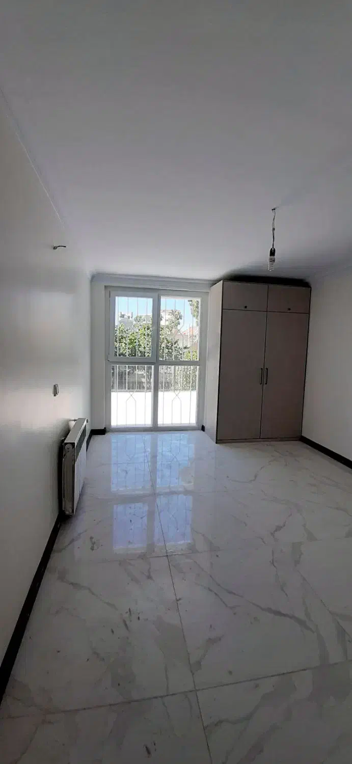 حسن سیف ، ۴ خواب مستر، دوبلکس ، لوکس