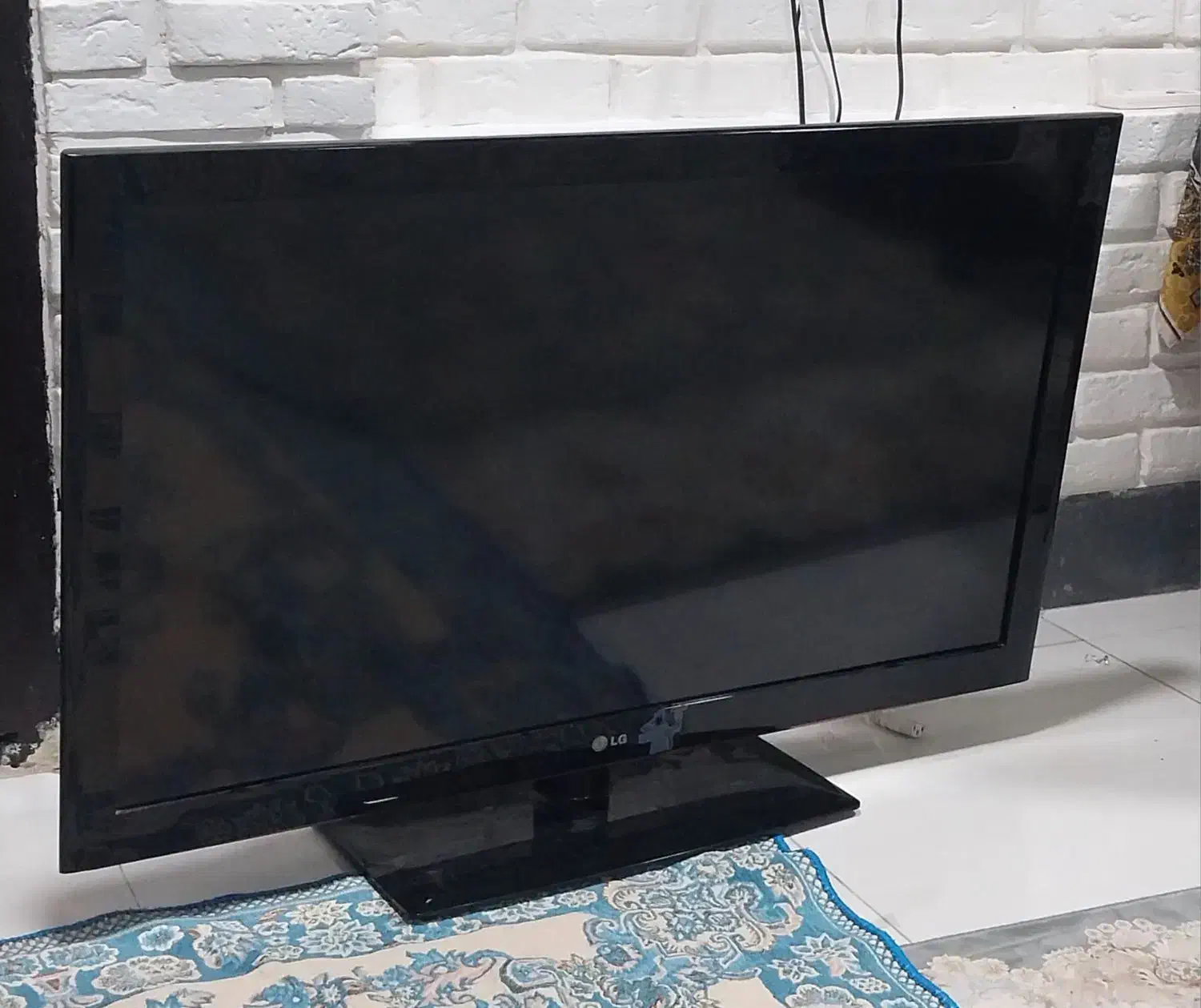 تلوزیون ۴۳ اینچ ال سی دی ال جی سالم|تلویزیون و پروژکتور|کلاله, |دیوار