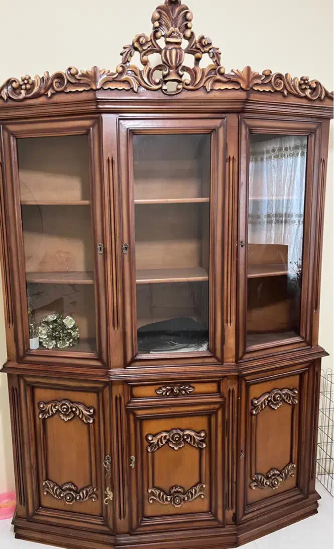 بوفه بزرگ|بوفه، ویترین، کنسول|پرند, فاز ۶|دیوار