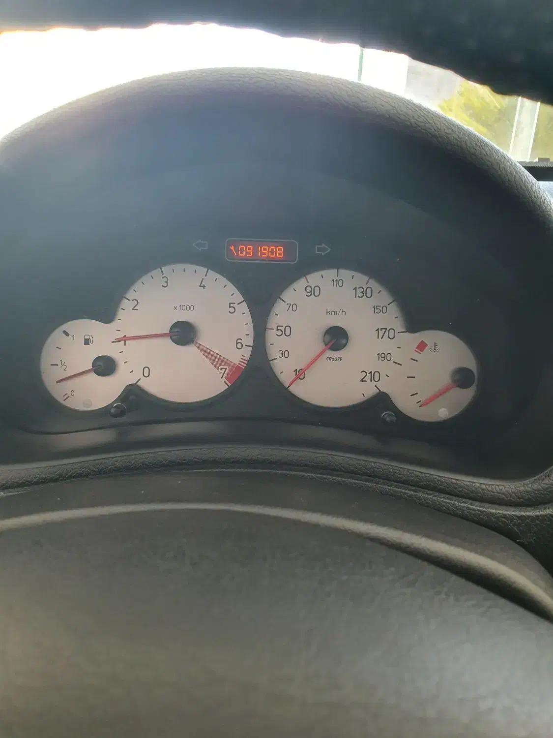 ۲۰۶ تیپ‌۵ مدل ۹۸|خودرو سواری و وانت|یاسوج, |دیوار