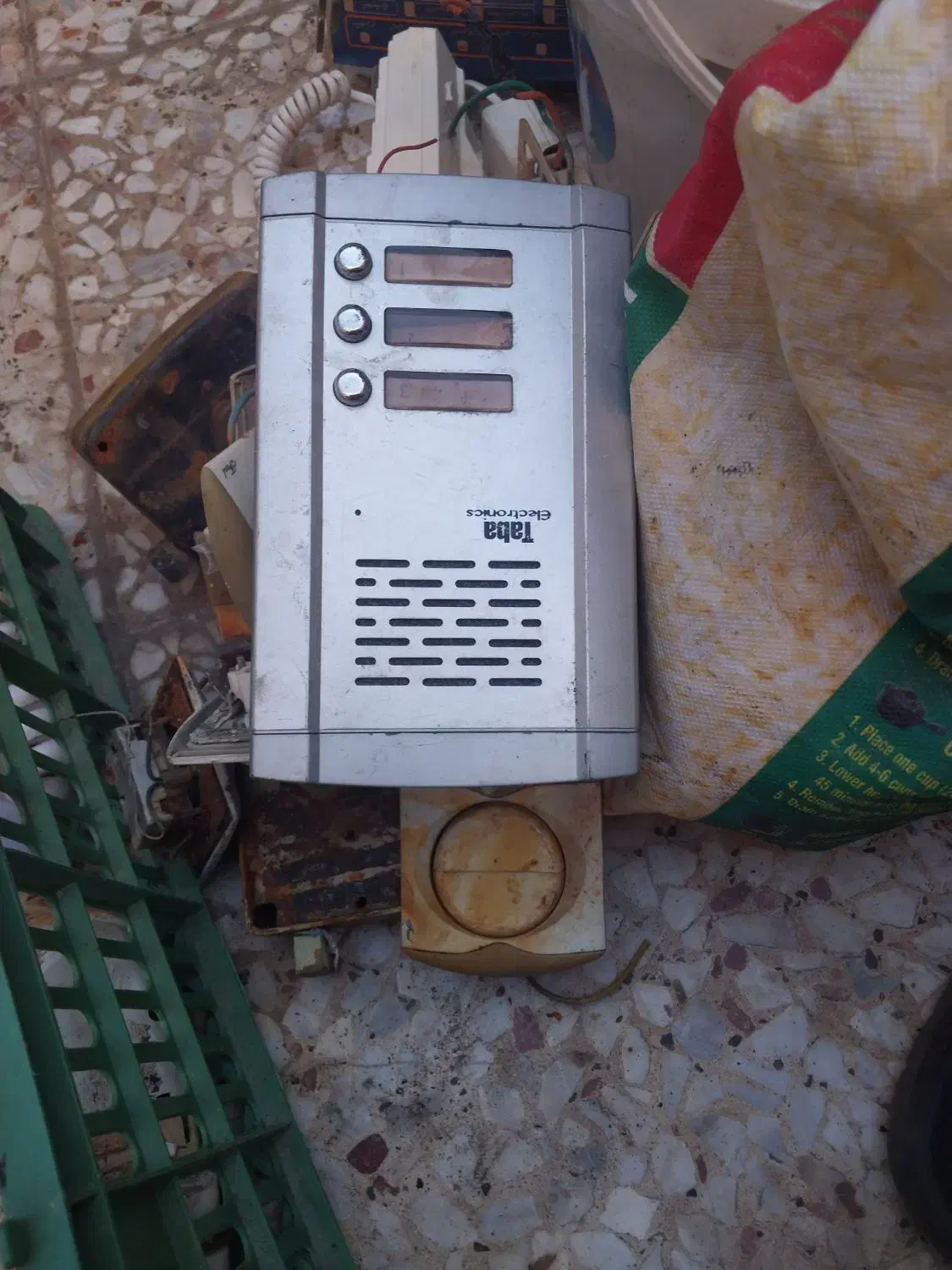 آیفن سه طبقه کامل باهوشی هاش سالم|تلفن رومیزی|قم, یخچال قاضی|دیوار