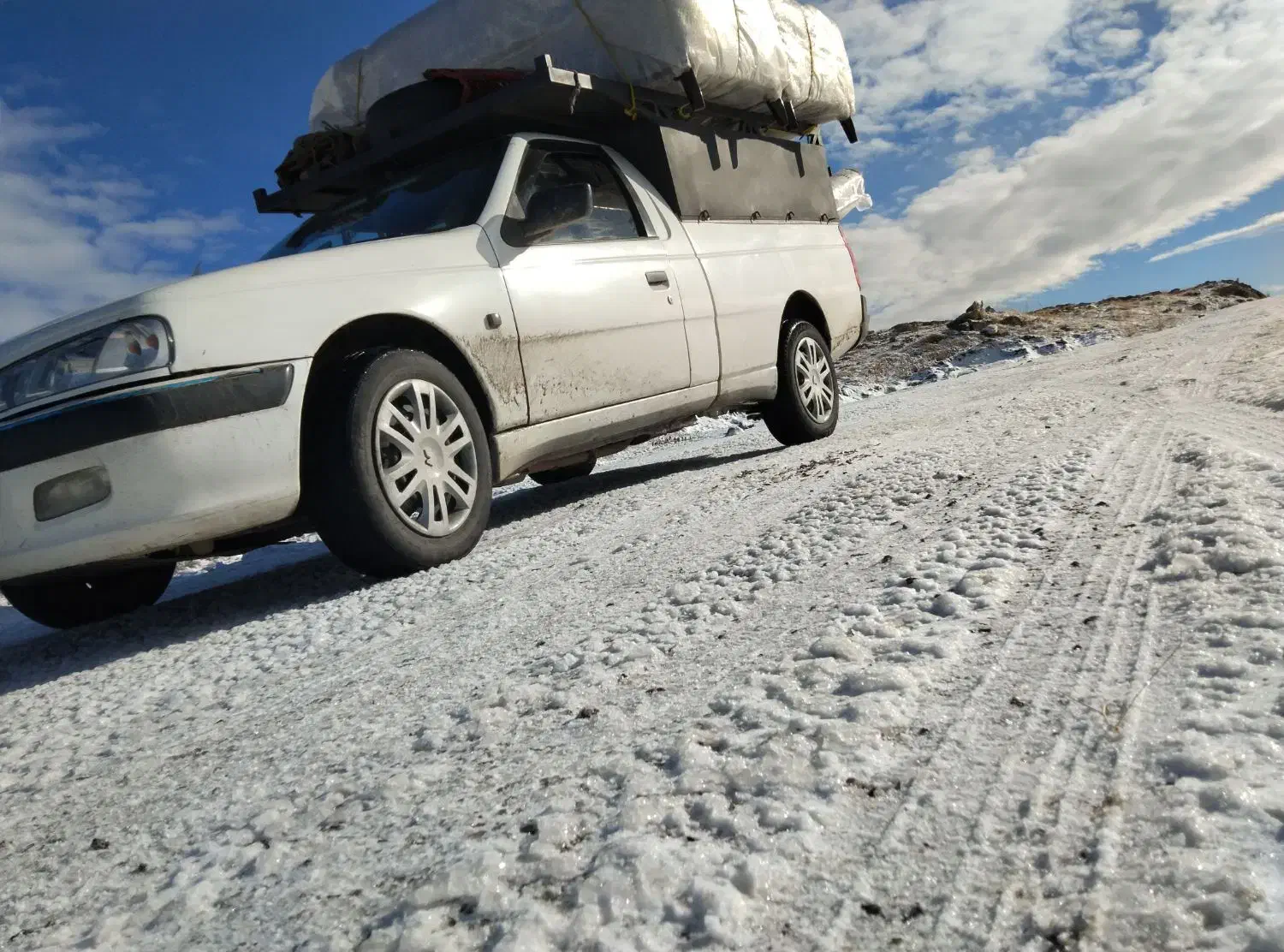 وانت اریسان یک|خودرو سواری و وانت|مهاباد (آذربایجان غربی), |دیوار