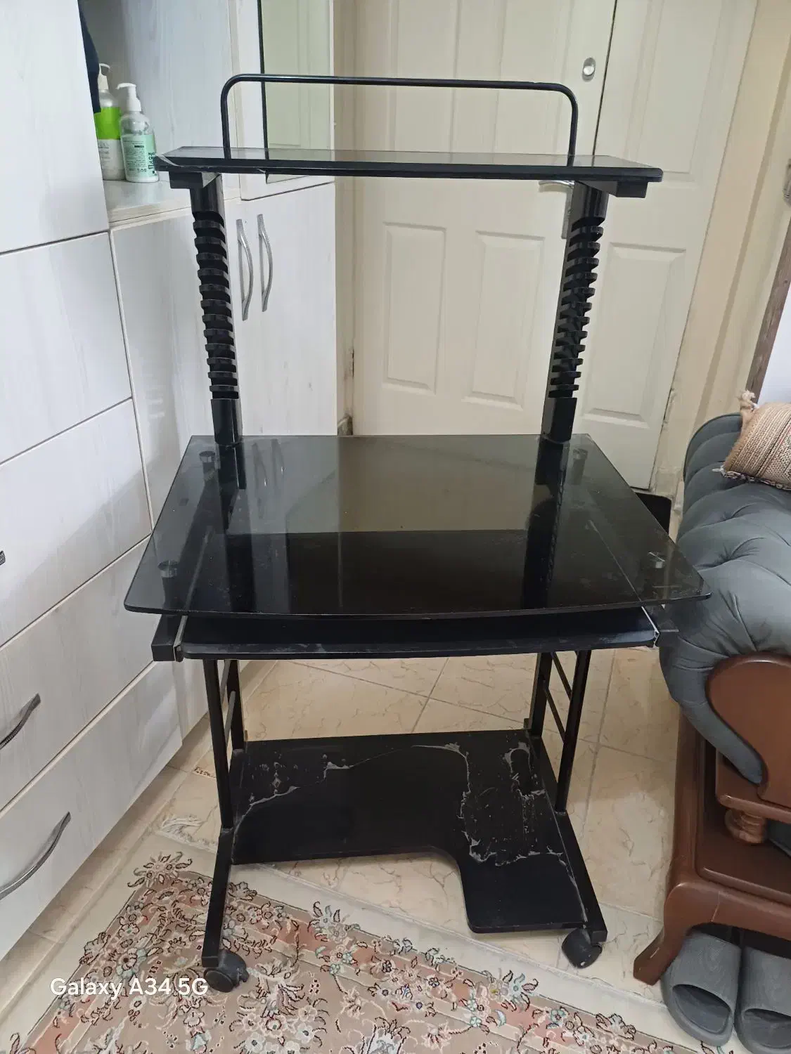 میز کامپیوتر|میز تحریر و کامپیوتر|محمدشهر, همایون ویلا|دیوار