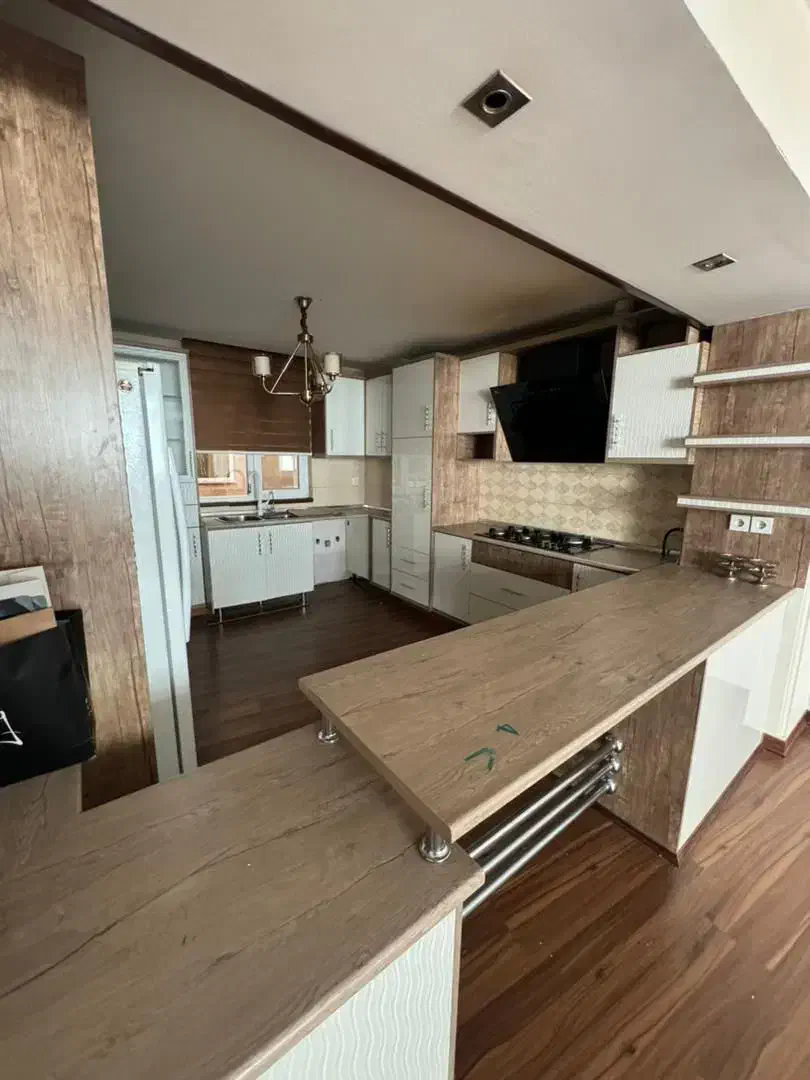 ۱۵۵متر ۳خواب / خوش نقشه / دسترسی عالی