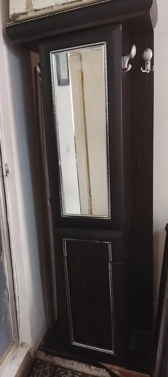 جاکفشی مرتب|جاکفشی، کمد، دراور|گلبهار, شهر جدید گلبهار|دیوار