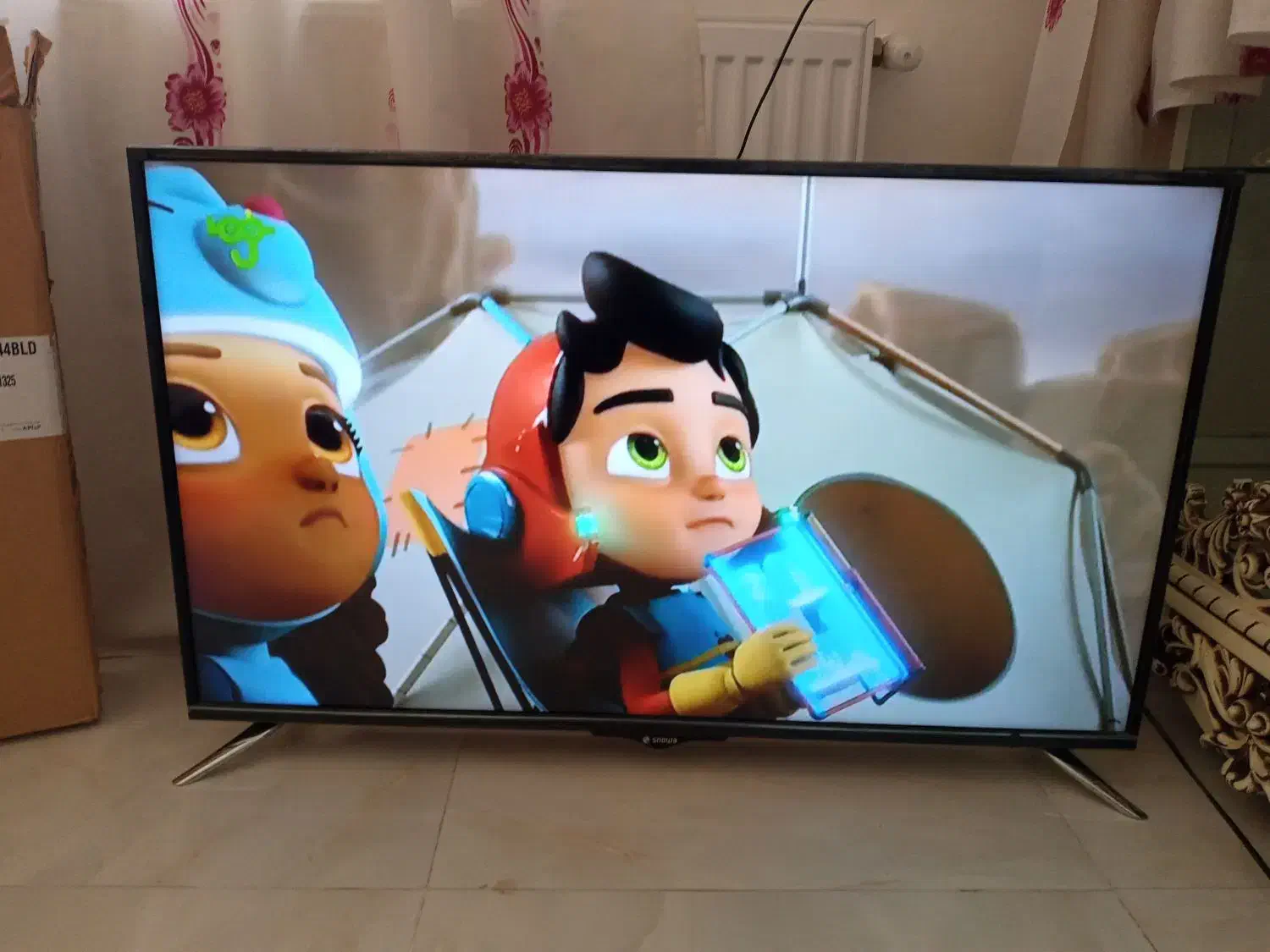 تلویزیون اسنوا|تلویزیون و پروژکتور|کرج, منطقه ویژه اقتصادی پیام|دیوار