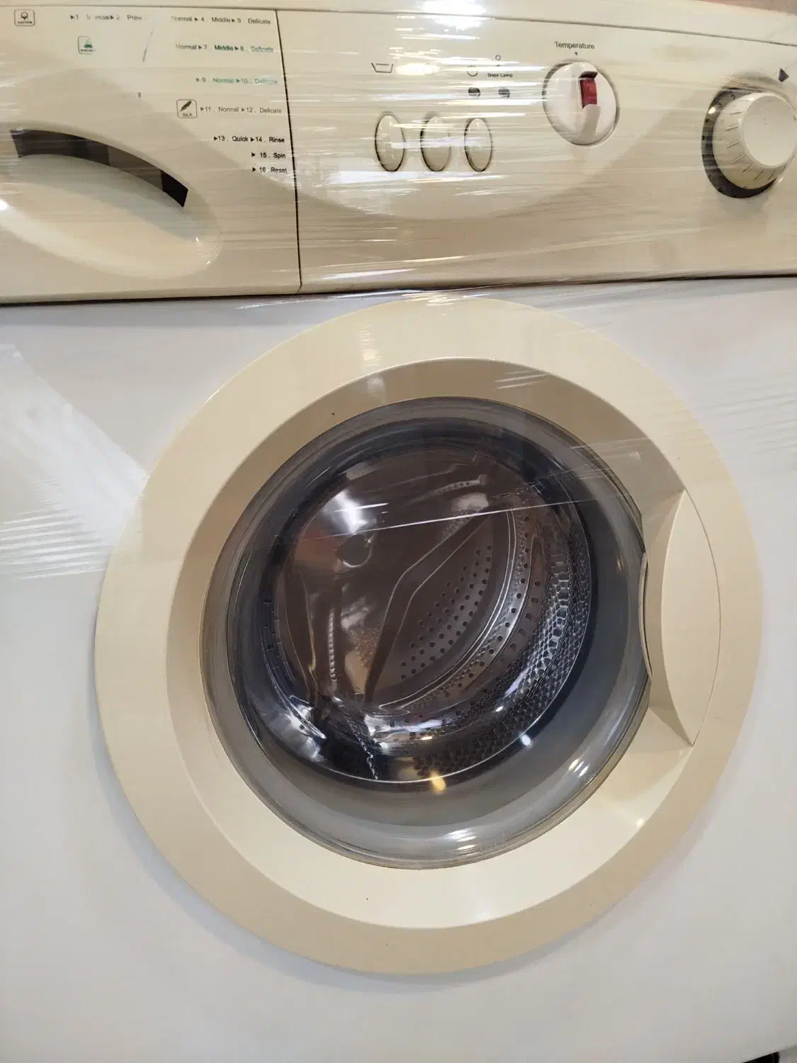 لباسشویی اسنوا در حد|ماشین لباسشویی و خشککن لباس|رشت, پیله داربن|دیوار