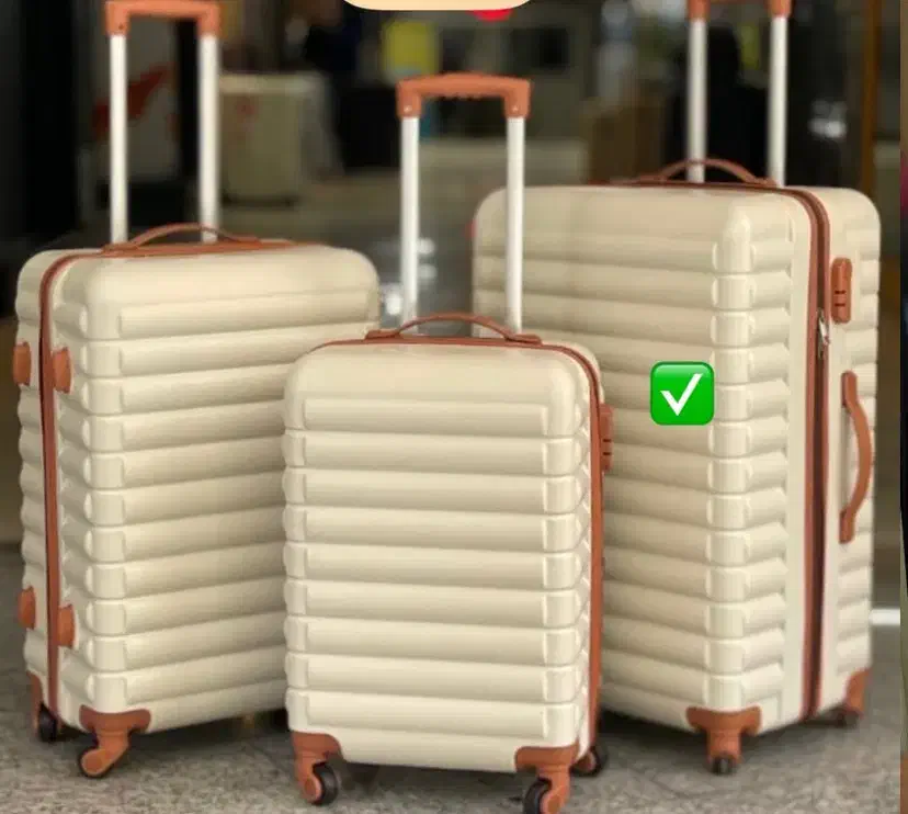 چمدان لوکس جهیزیه عروس داماد سفرخارجی کسا چمدون|کیف، کفش، کمربند|اصفهان, شهشهان|دیوار