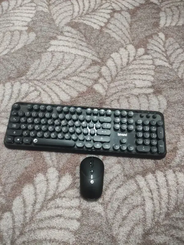 موس و کیبورد بیسیم|قطعات و لوازم جانبی رایانه|قم, منبع آب|دیوار