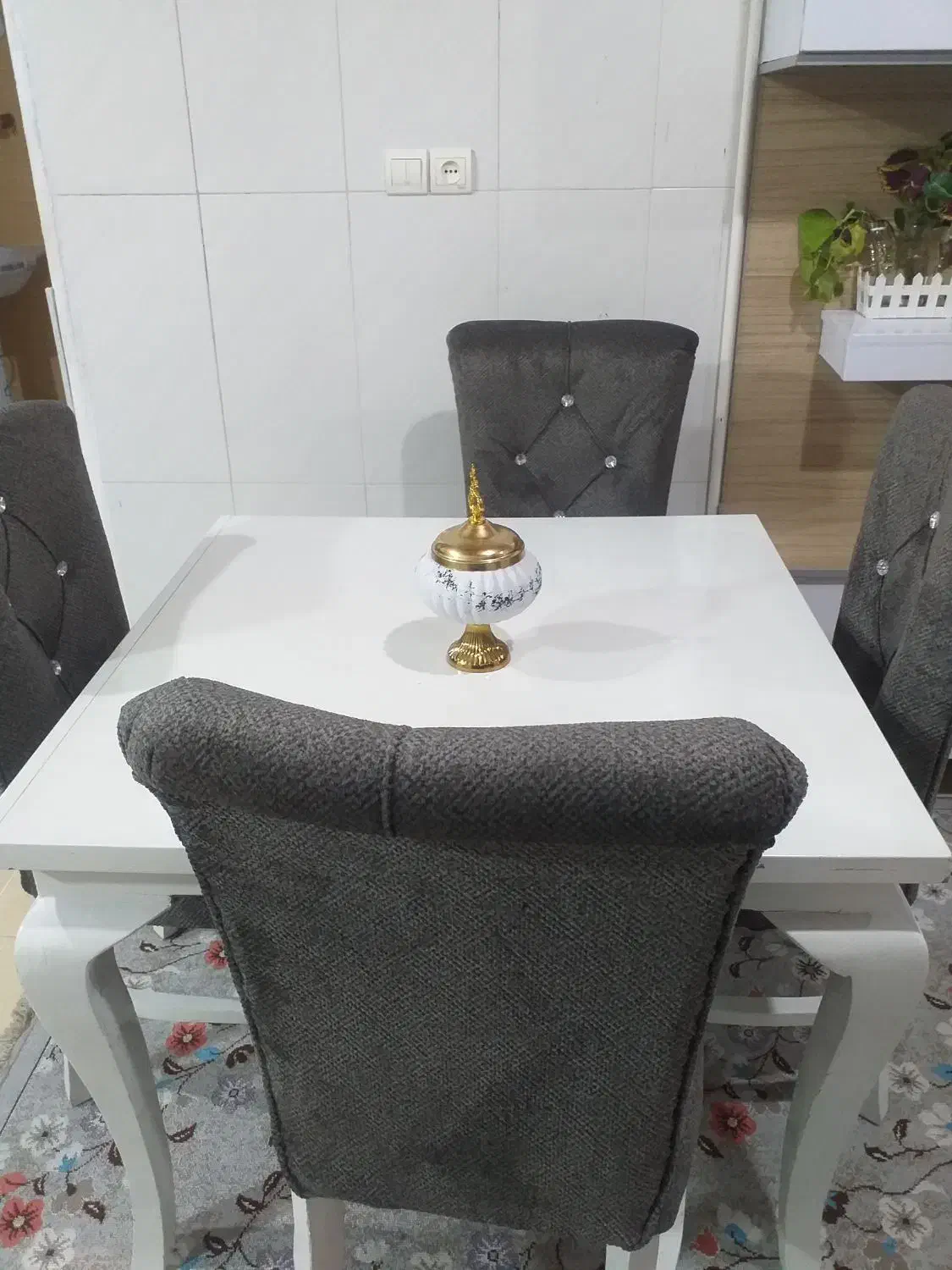 میز ناهارخوری چهار نفره|میز و صندلی غذاخوری|آبدانان, |دیوار