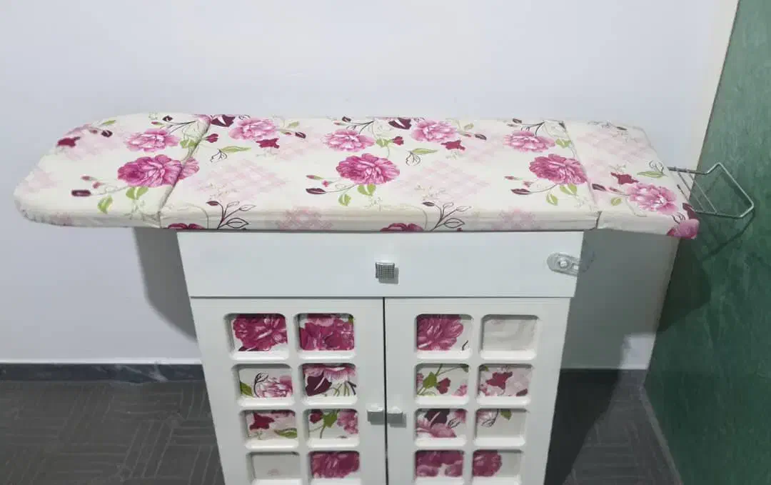 فروش میز اتو کمد دار در حد نو|اتو و لوازم اتو|رشت, پاستوریزه|دیوار