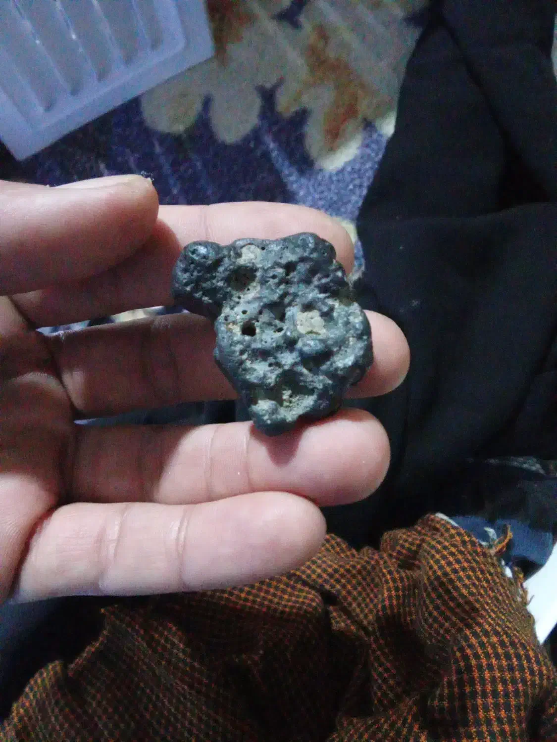 سنگهای قیمتی|جواهرات|خاش, |دیوار