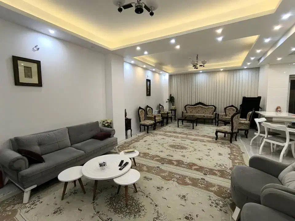 تکواحدی سند دار «بهـترین کـوچه کلهر» زیـر قیمـت|فروش آپارتمان|قم, کلهری|دیوار