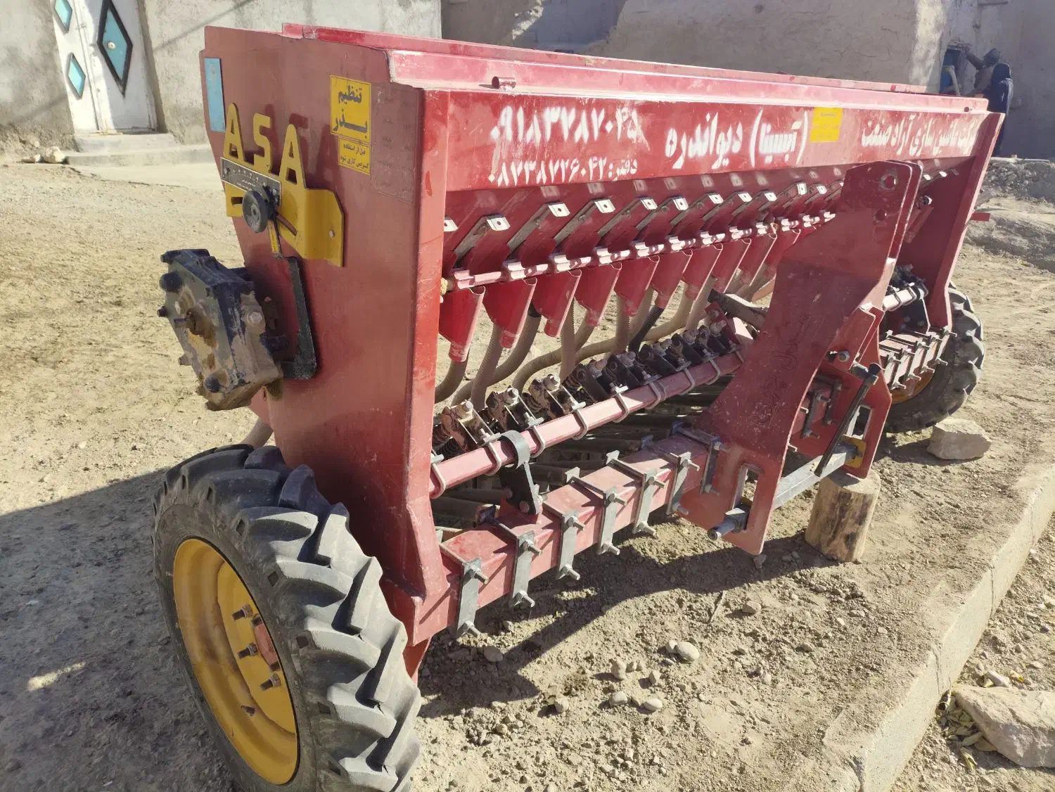 ردیف کار ۱۹ ردیفه  درحدصفر|ماشین‌آلات صنعتی|دیواندره, |دیوار