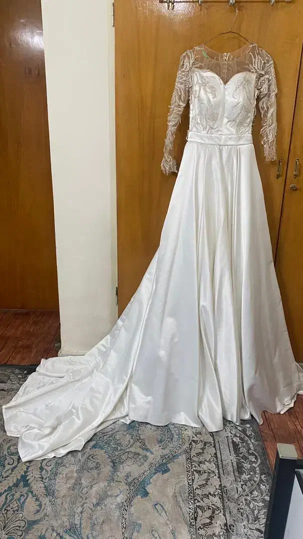 لباس عروس یکبار پوشیده شده.تعمیراتی|لباس|تهران, تاکسیرانی|دیوار