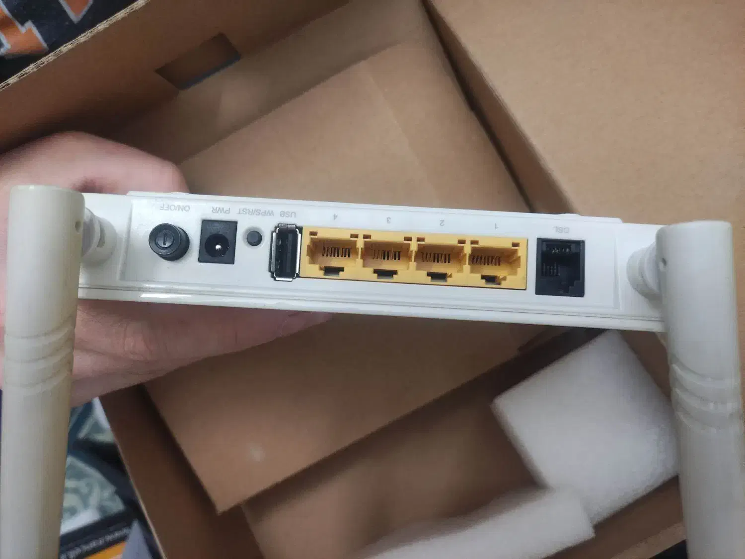 2عدد مودم ADSL چهارپرت وای فای دار--اینترنت ثابت|مودم و تجهیزات شبکه|مشهد, شهرآرا|دیوار