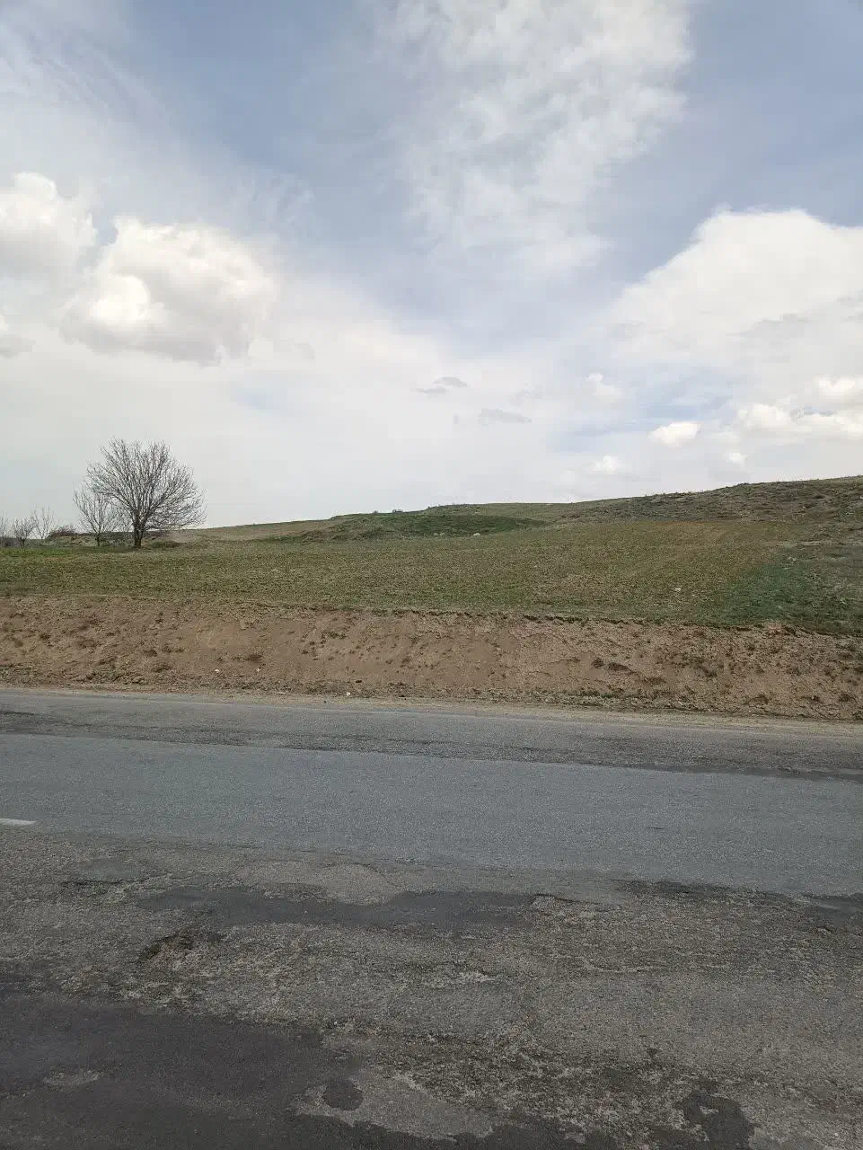 زمین آبی باسند کنار جاده اصلی|فروش دفتر صنعتی، کشاورزی، تجاری|اشترینان, |دیوار