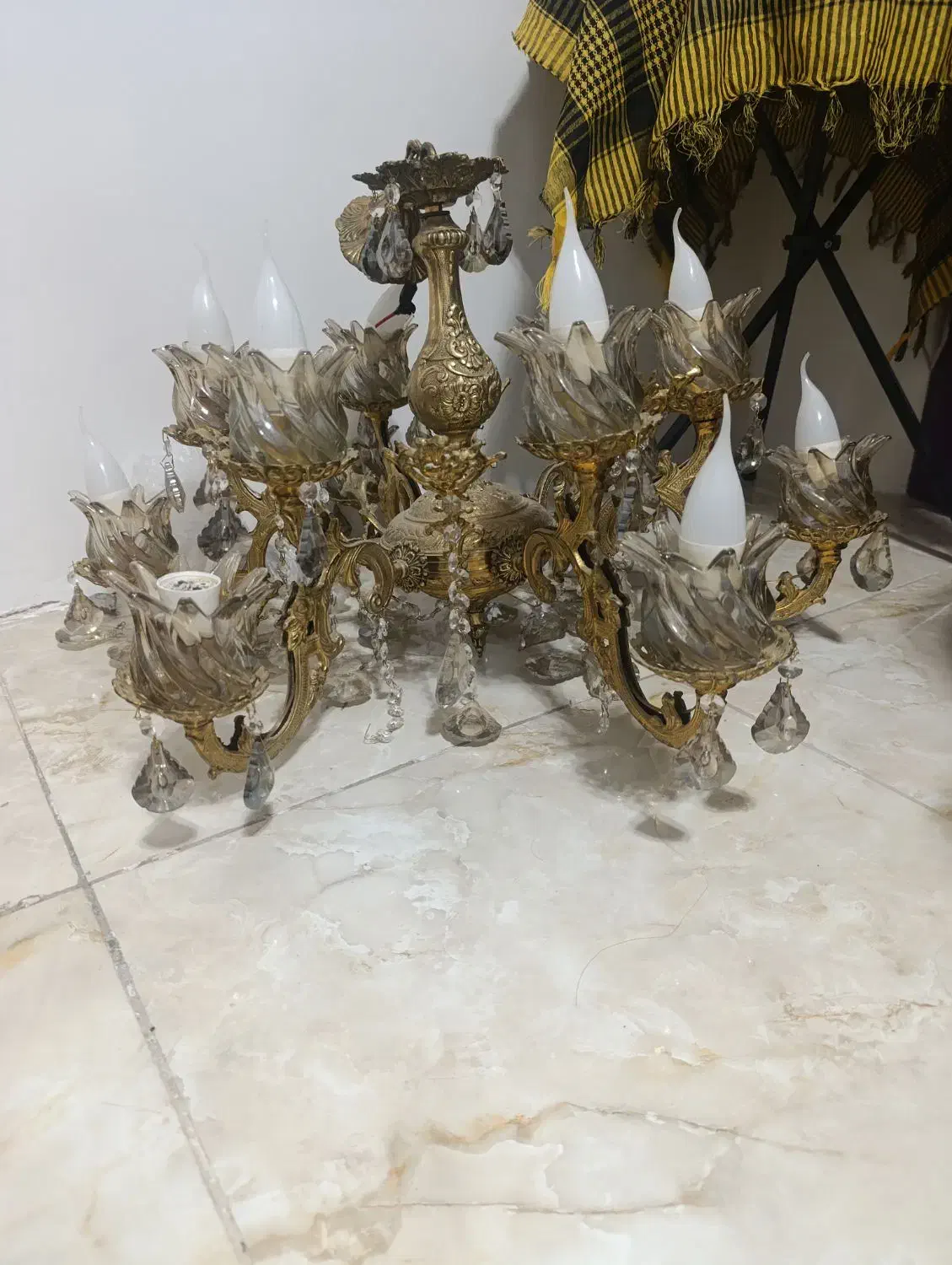 لوستر برنجی|لوستر و چراغ آویز|قرچک, میرزائی شمالی|دیوار