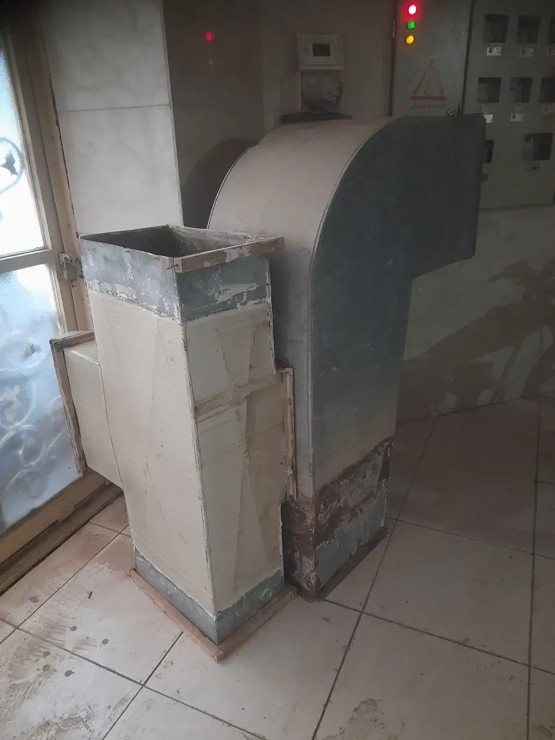 کانال کولرابی|کولر آبی|قم, نوقطار|دیوار