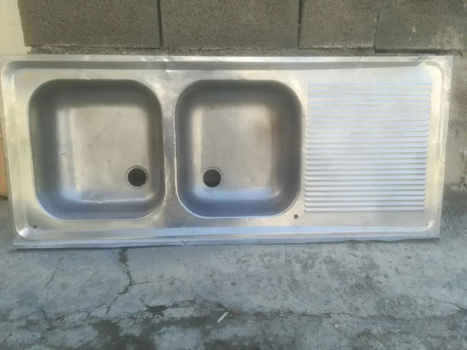 سینک دوقلو کم کارکرده سالم|مصالح و تجهیزات ساختمان|درودزن, |دیوار