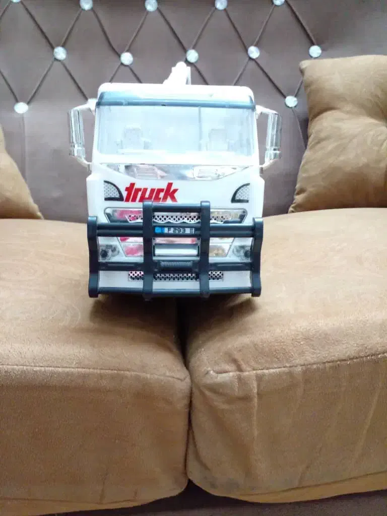 ماشینهای یدک کش نیسان وانت فراری اسباب بازی|اسباببازی بچه|ری, شهید غیوری (ابن باویه)|دیوار