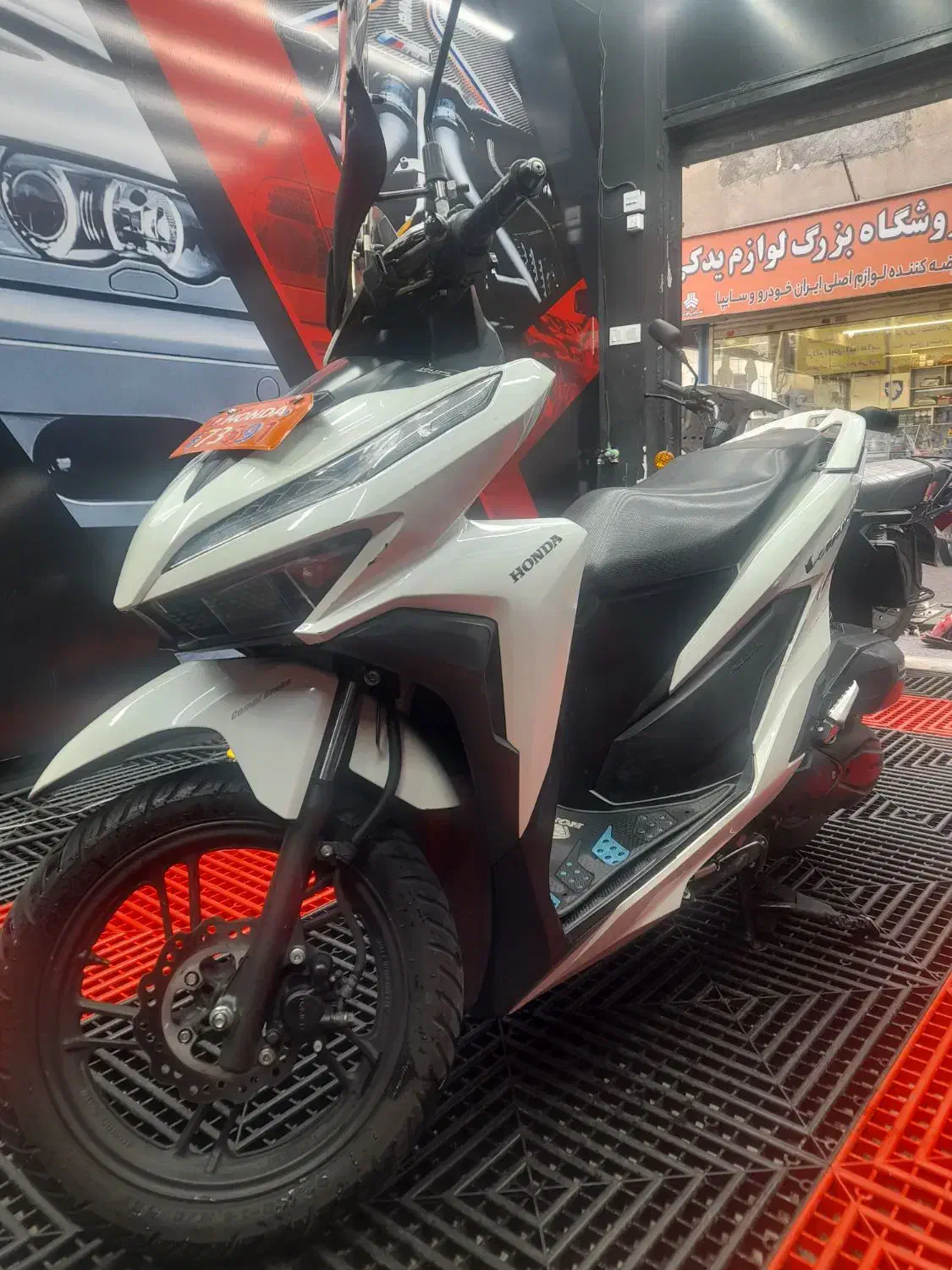 موتور هندا واریو اصلی مدل۹۹|موتورسیکلت|تهران, علم و صنعت|دیوار