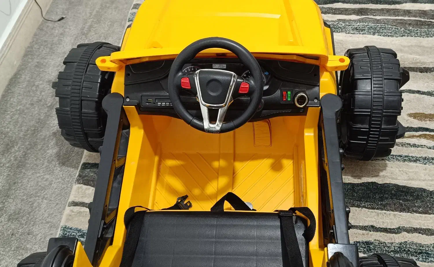 فروش فوری جیپ ۲موتوره ساحلی کمک فنر دار..کاملانو|اسباببازی بچه|بندر کنگان, |دیوار