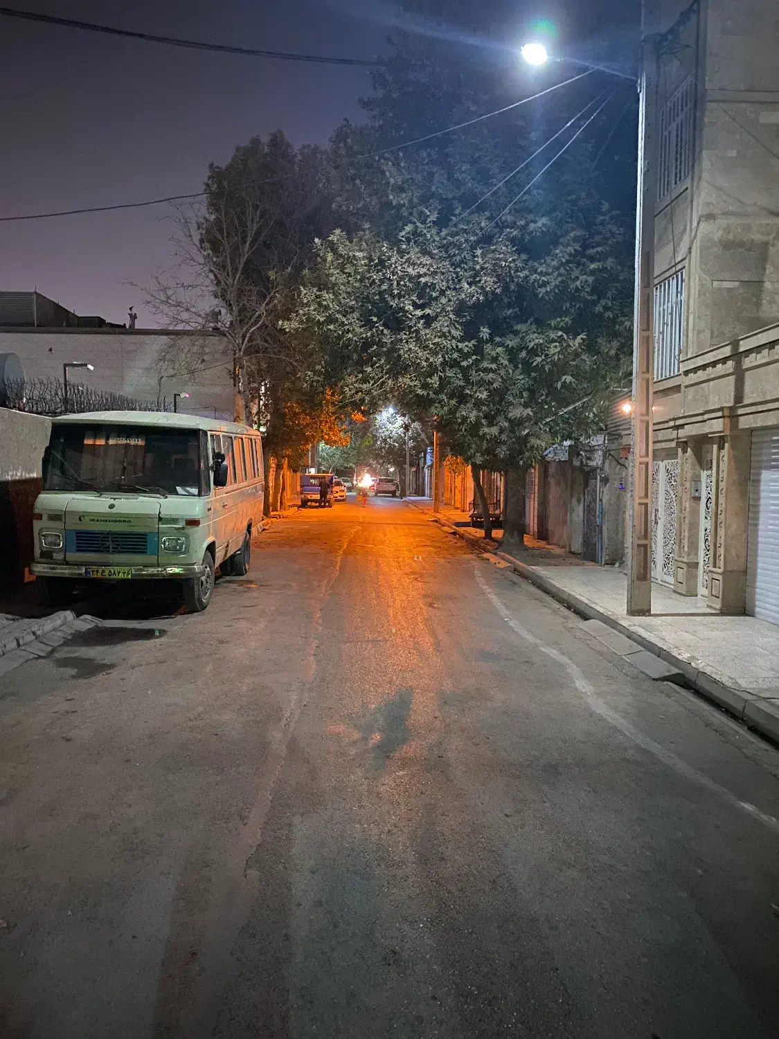 ویلایی سر دونبش ۱۷۵ متر توس ۸۵|فروش خانه و ویلا|مشهد, شهرک مطهری|دیوار