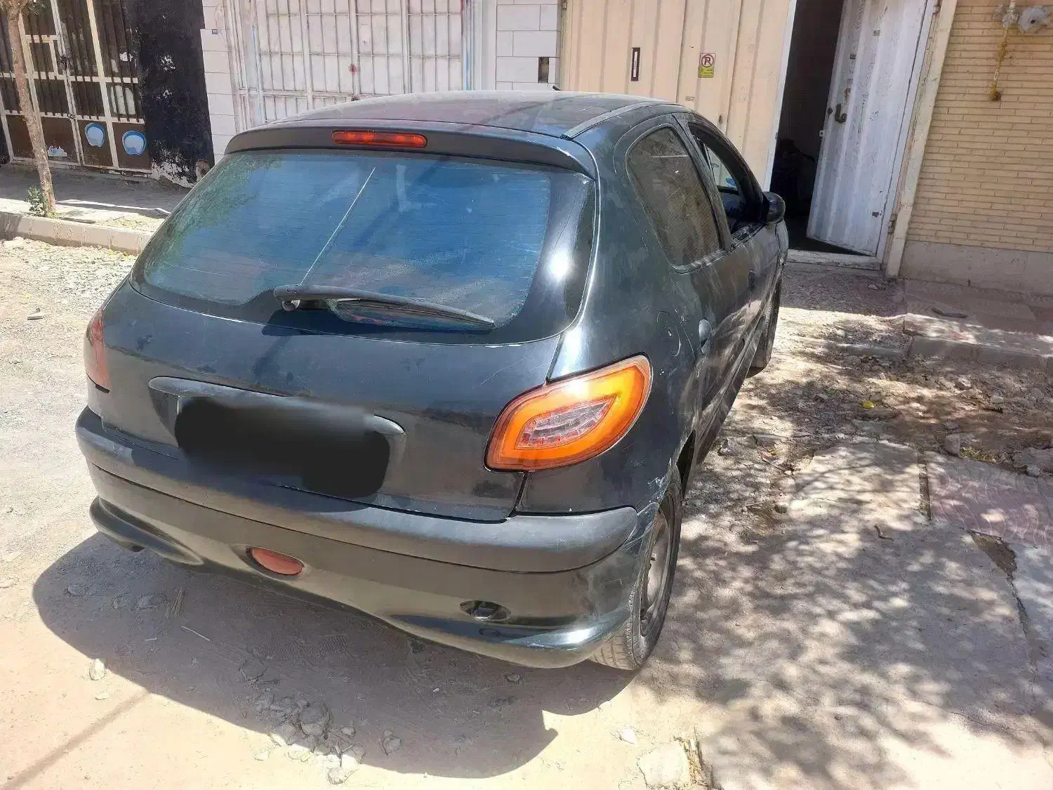 ۲۰۶یشمی مدل ۸۱|خودرو سواری و وانت|کرمان, |دیوار