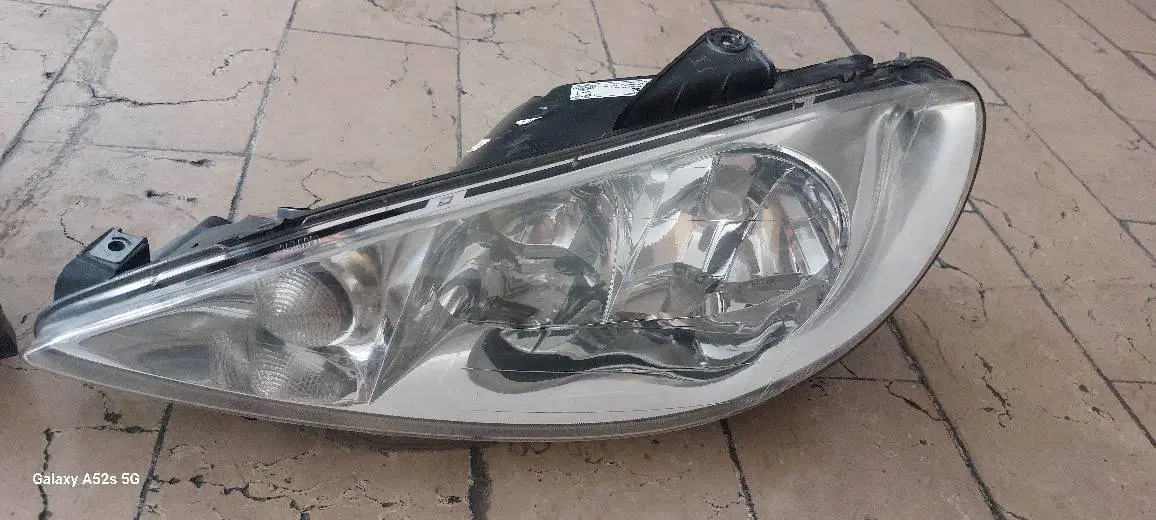 چراغ جلو ۲۰۶|قطعات یدکی و لوازم جانبی|تهران, فردوس|دیوار