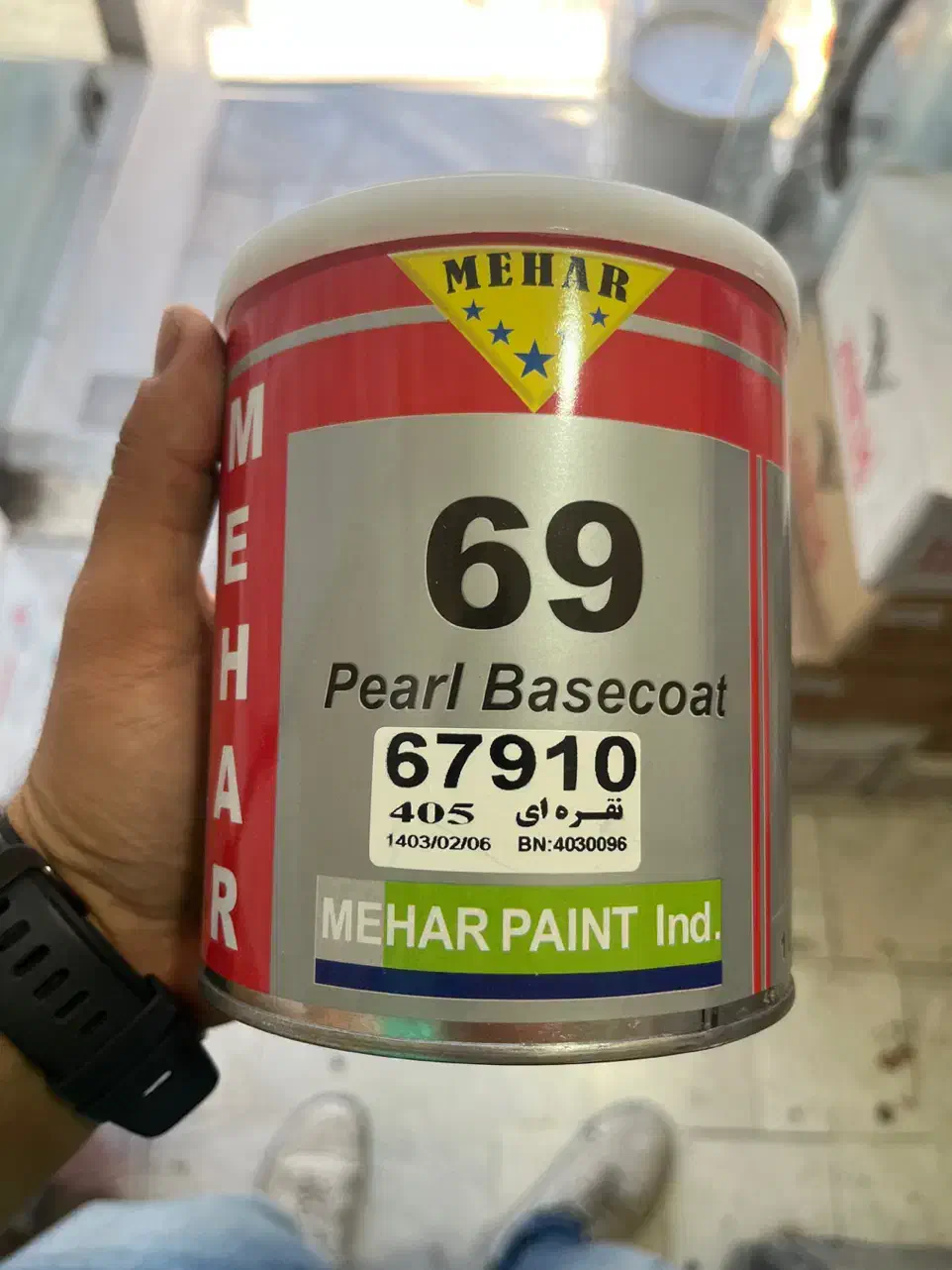 رنگ های پلی اورتان و بیس کوت و روغنی(۲۱،۶۹،۵۴)|مصالح و تجهیزات ساختمان|اصفهان, ناژوان|دیوار