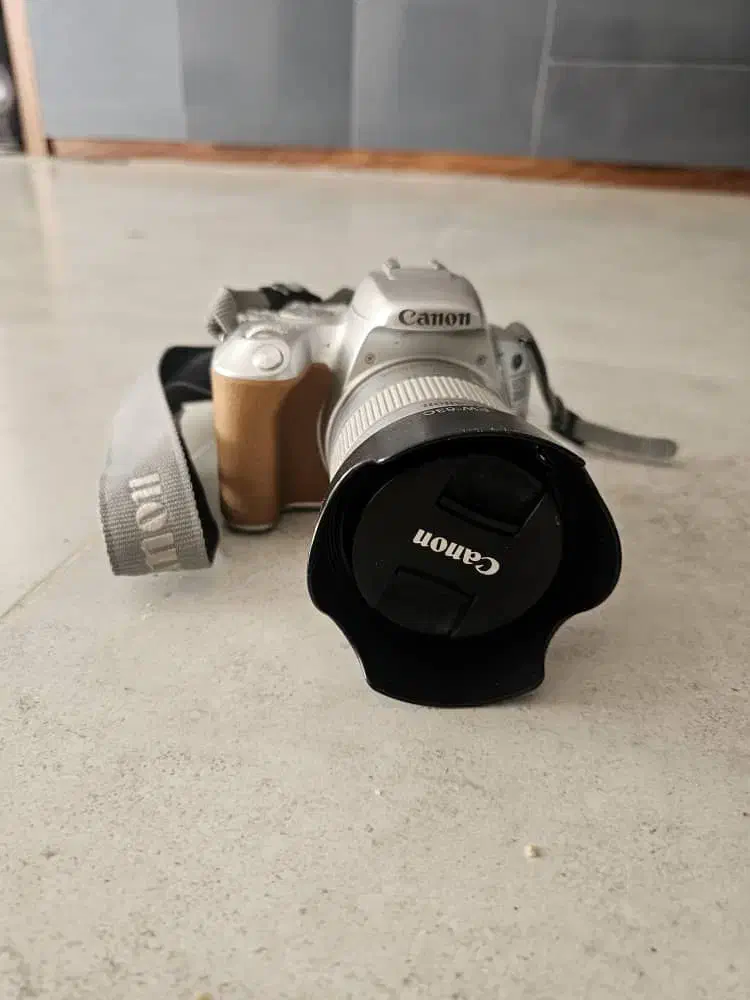 دوربین 200D|دوربین عکاسی و فیلمبرداری|نجفآباد, قلعه سفید|دیوار