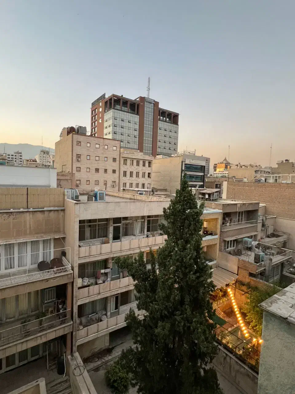 ۱۵۰متری طالقانی فول امکانات نجات الهی(ویلا)|فروش آپارتمان|تهران, نجات اللهی|دیوار