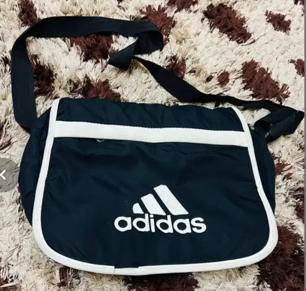 * کیف رودوشی زیبا *|کیف، کفش، کمربند|رشت, کوی قدس|دیوار