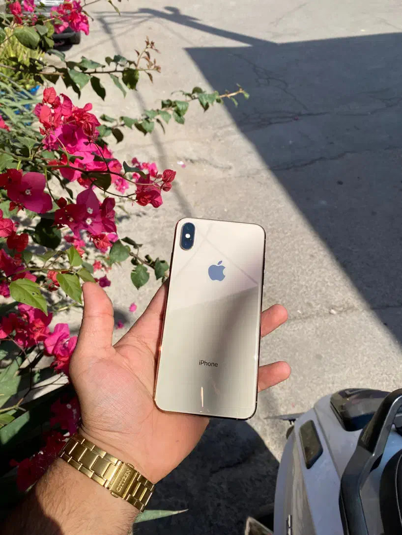 Xs max 256|موبایل|شیراز, زند|دیوار
