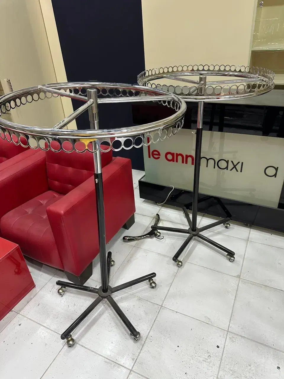 تجهیزات فروشگاهی مانکن زنانه و رگال|فروشگاه و مغازه|بندرعباس, |دیوار