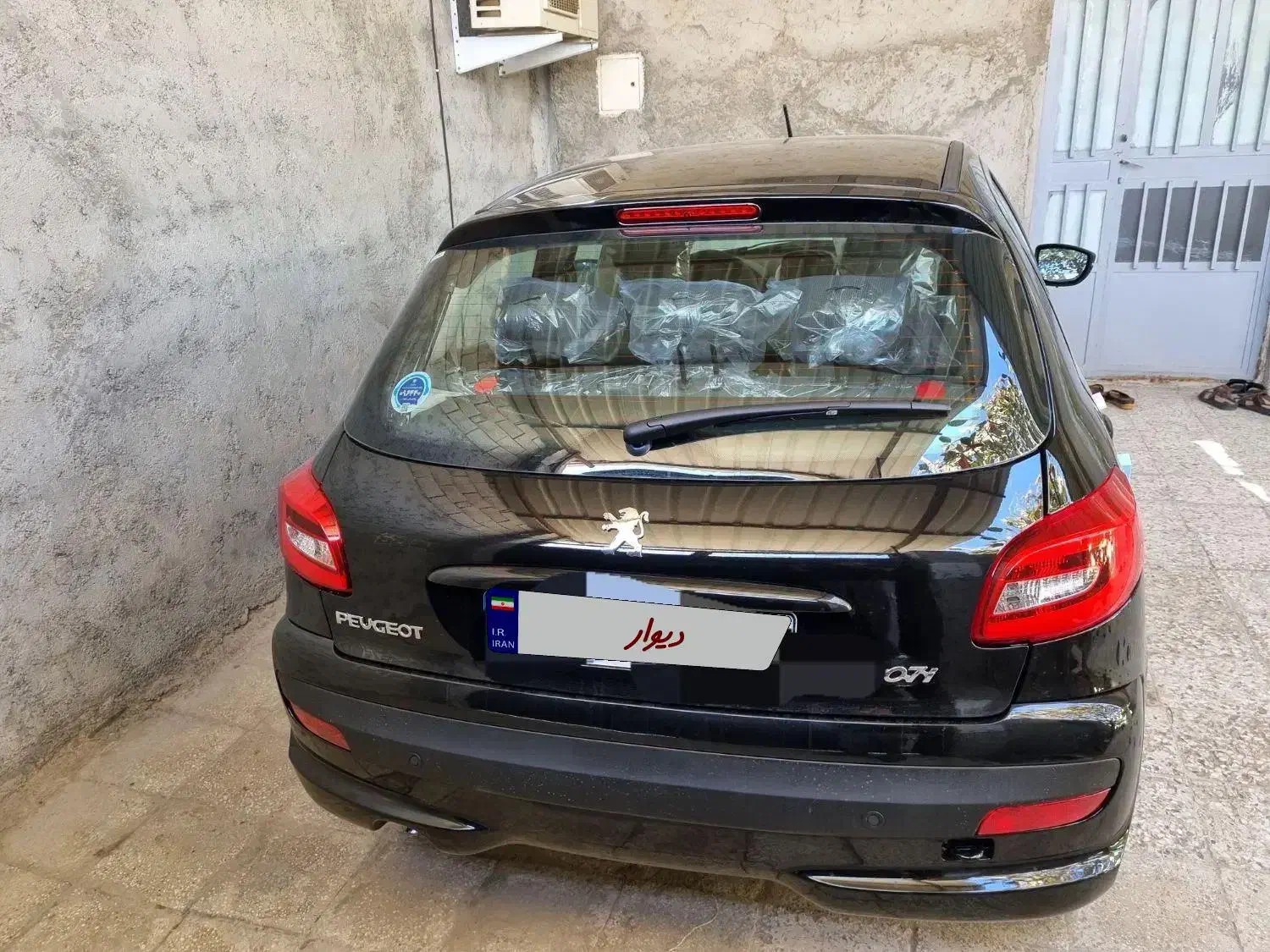 ۲۰۷ اتوماتیک سقف فلز|خودرو سواری و وانت|بندرعباس, |دیوار