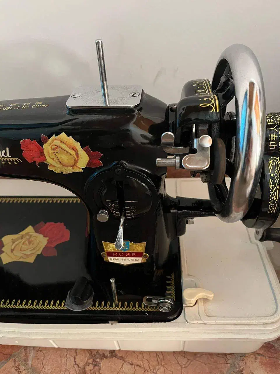 چرخ خیاطی|چرخ خیاطی و ریسندگی|نشتارود, |دیوار