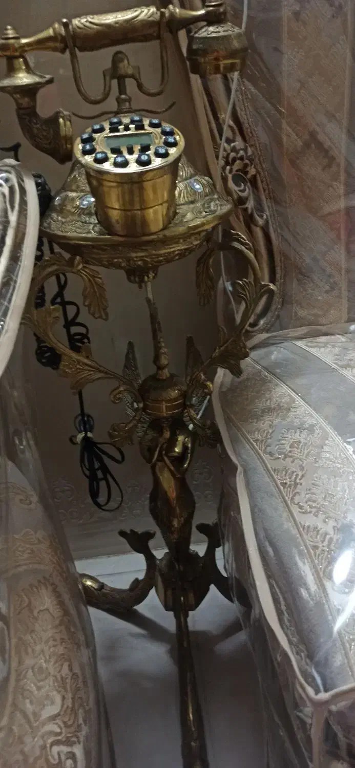 تلفن برنزی|تلفن رومیزی|قم, کیوانفر|دیوار