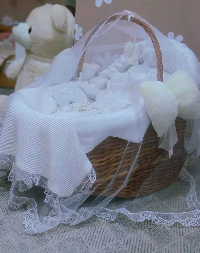 کریر حصیری و پایه بازی نوزاد|اسباب و اثاث بچه|دزفول, |دیوار