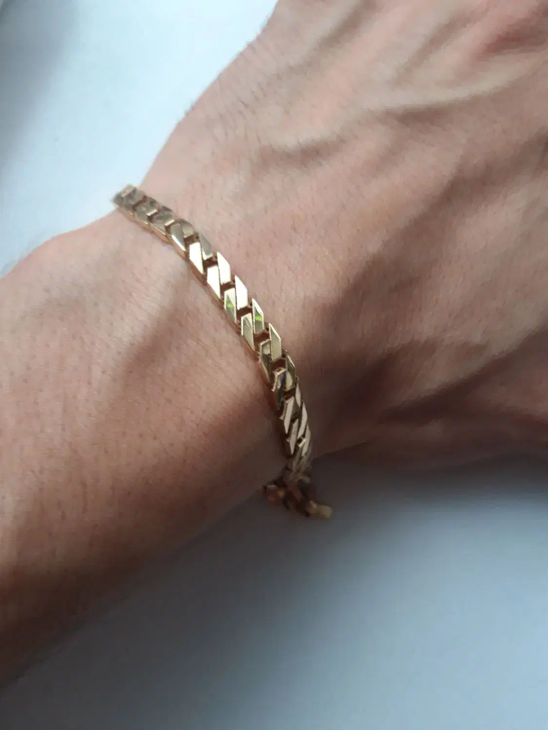 دستبند کارتیر طرح ژاپنی نو نو یکبارم استفاده نشده|جواهرات|رشت, بوسار|دیوار