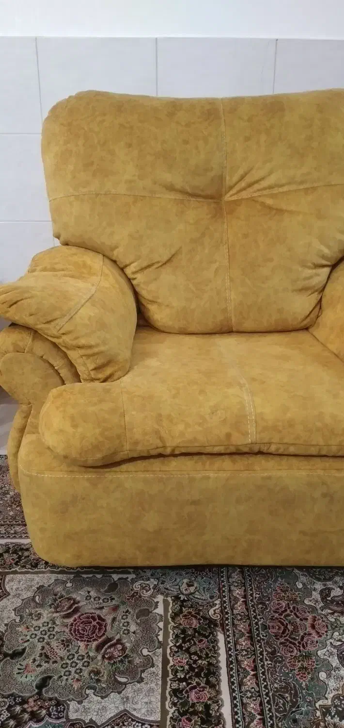 مبل راحتی تک نفره|مبلمان خانگی و میز عسلی|اراک, |دیوار