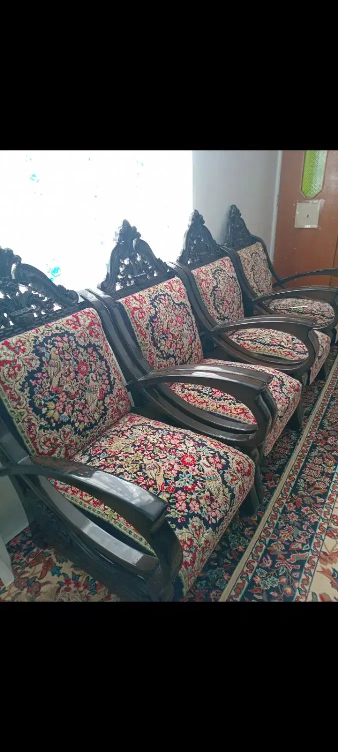 مبل قالی ۹ نفره|مبلمان خانگی و میز عسلی|رفسنجان, |دیوار