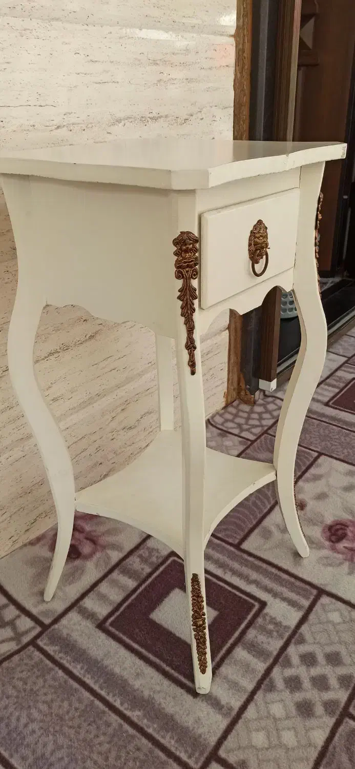 میزتلفن سفید سالم  یک کشو|میز تلفن|آستانه اشرفیه, |دیوار