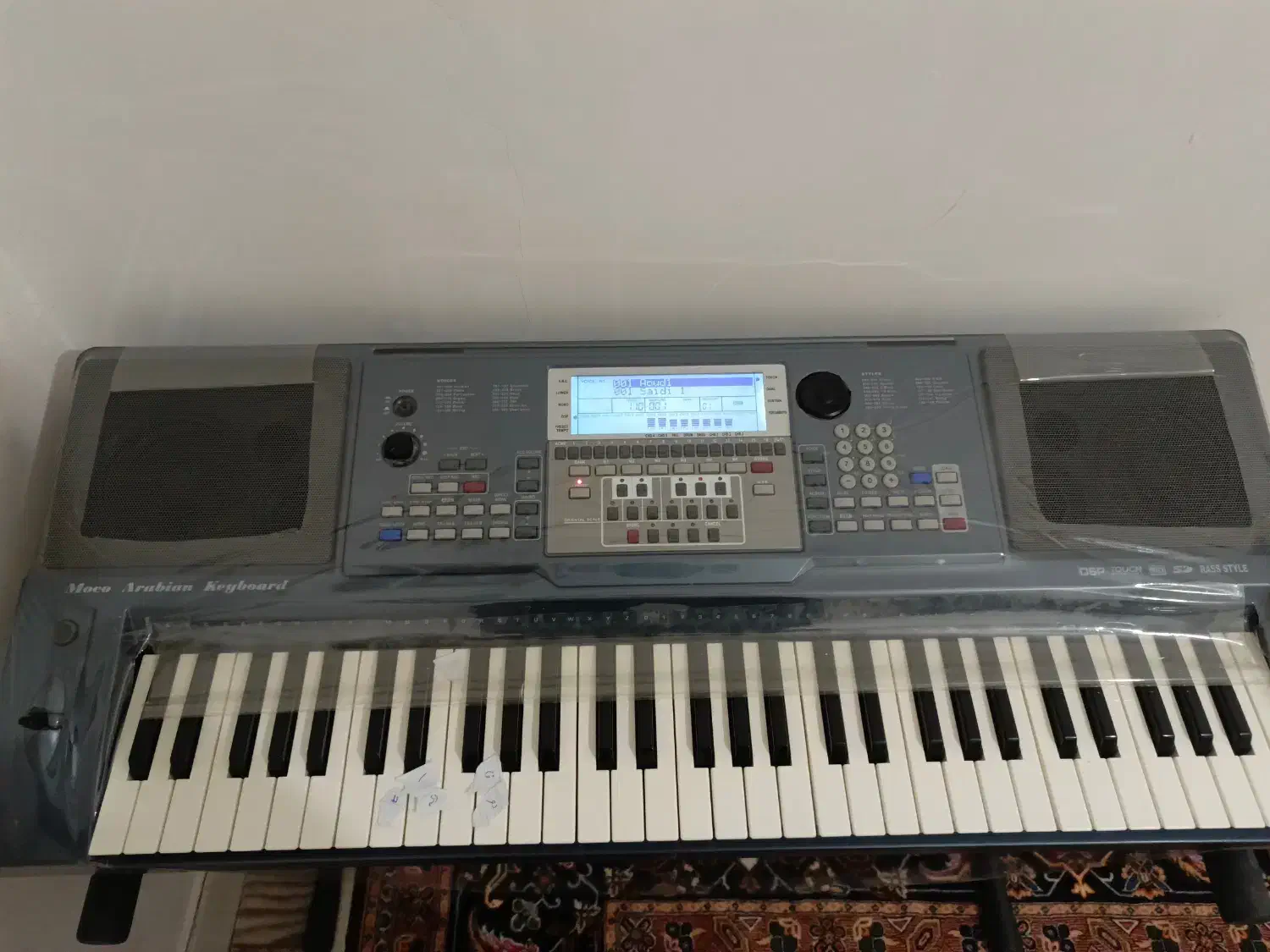 ارگ صفر|پیانو، کیبورد، آکاردئون|تبریز, |دیوار