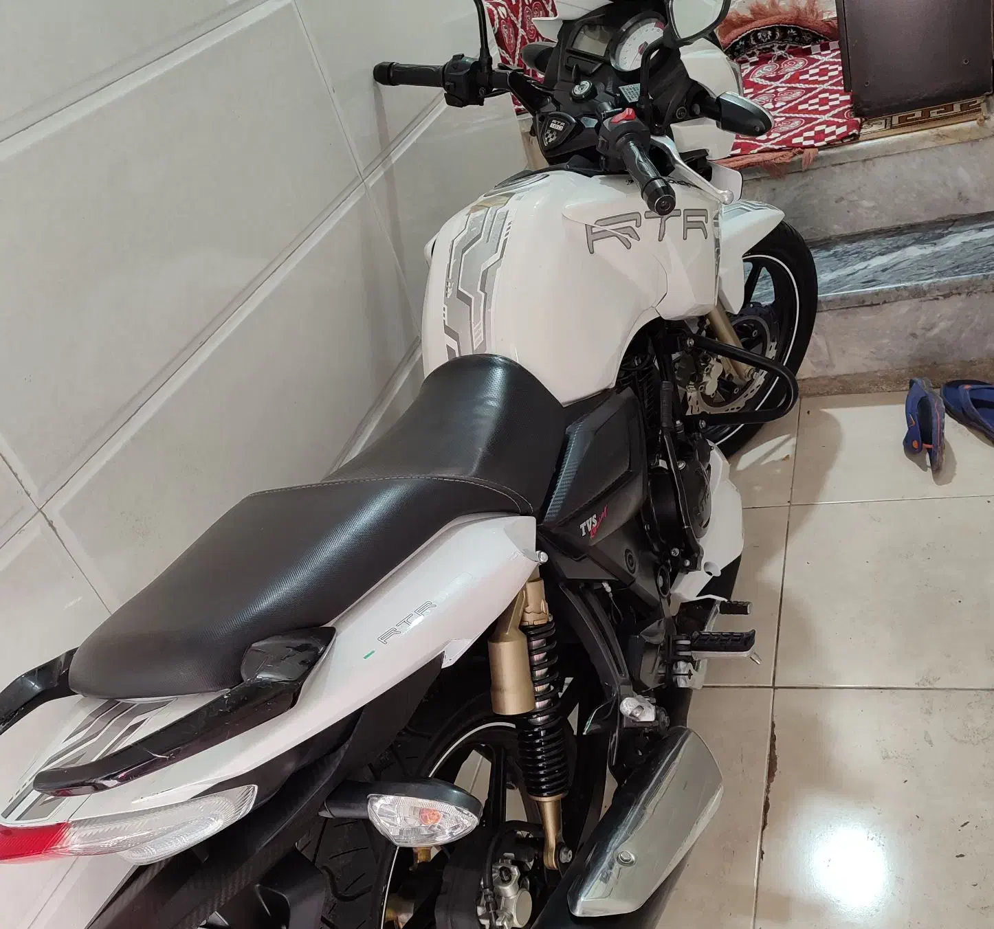 آپاچی ۱۸۰ مدل ۹۴ پلم درحد خشک|موتورسیکلت|تهران, شهرک شریفی|دیوار