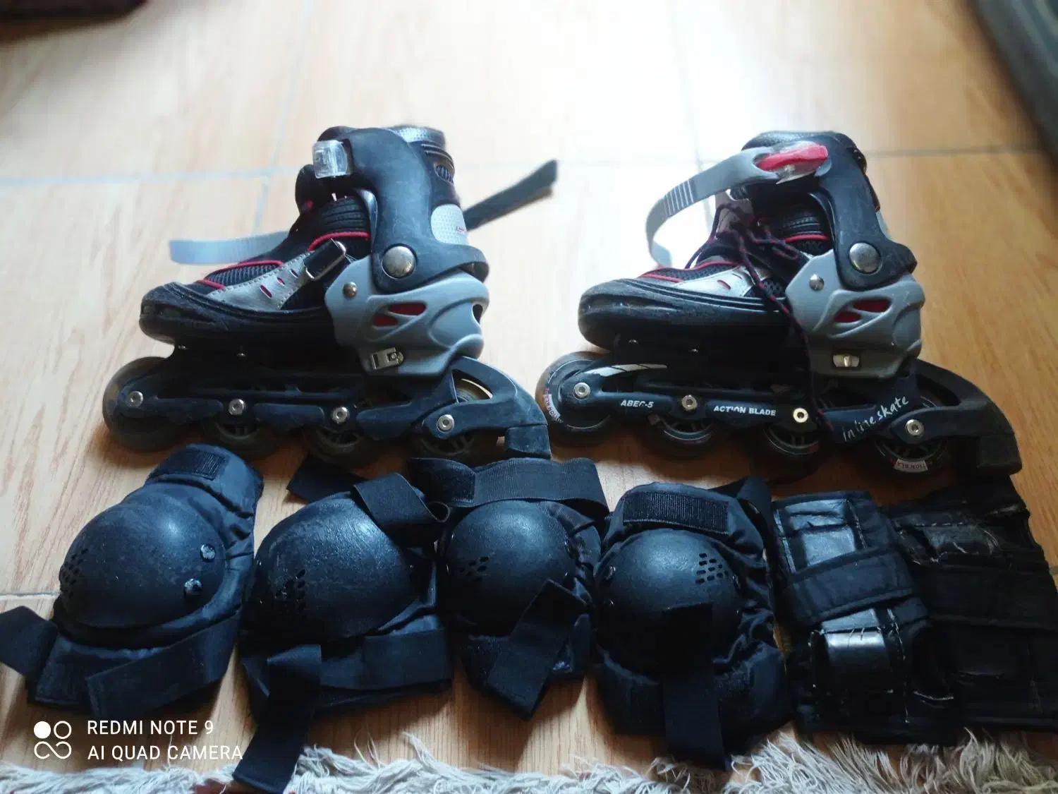 کفش اسکیت|دوچرخه، اسکیت، اسکوتر|ملایر, |دیوار