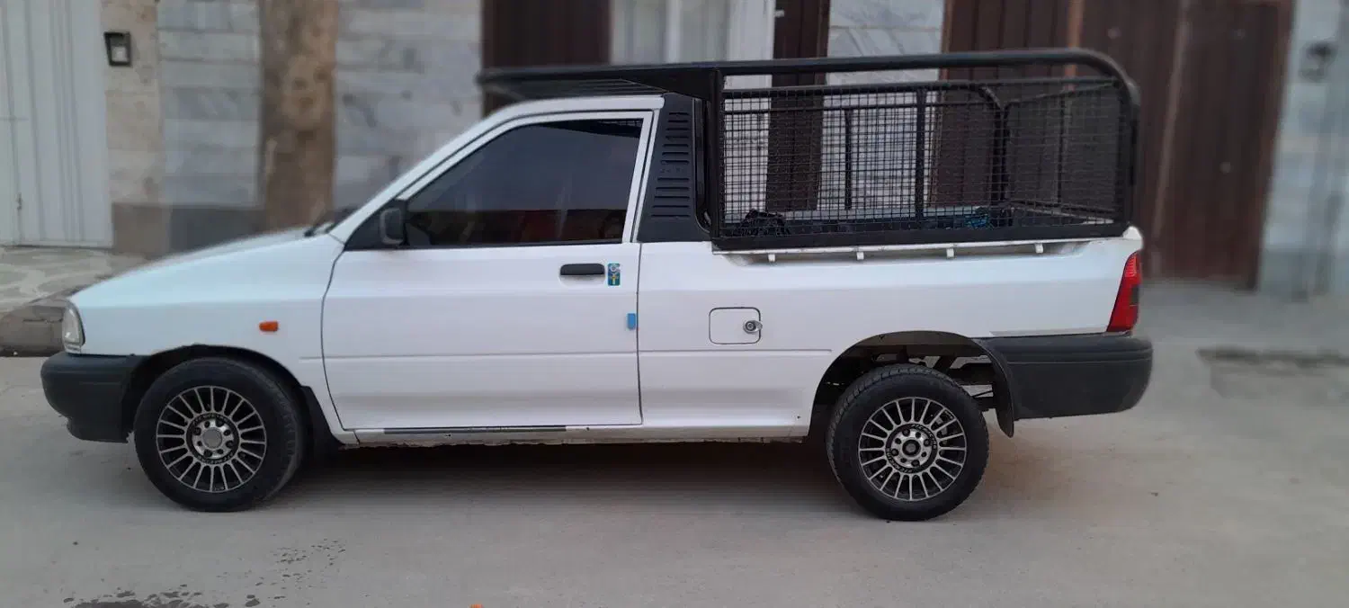 پراید وانت ۹۸ در حد|خودرو سواری و وانت|ملایر, |دیوار